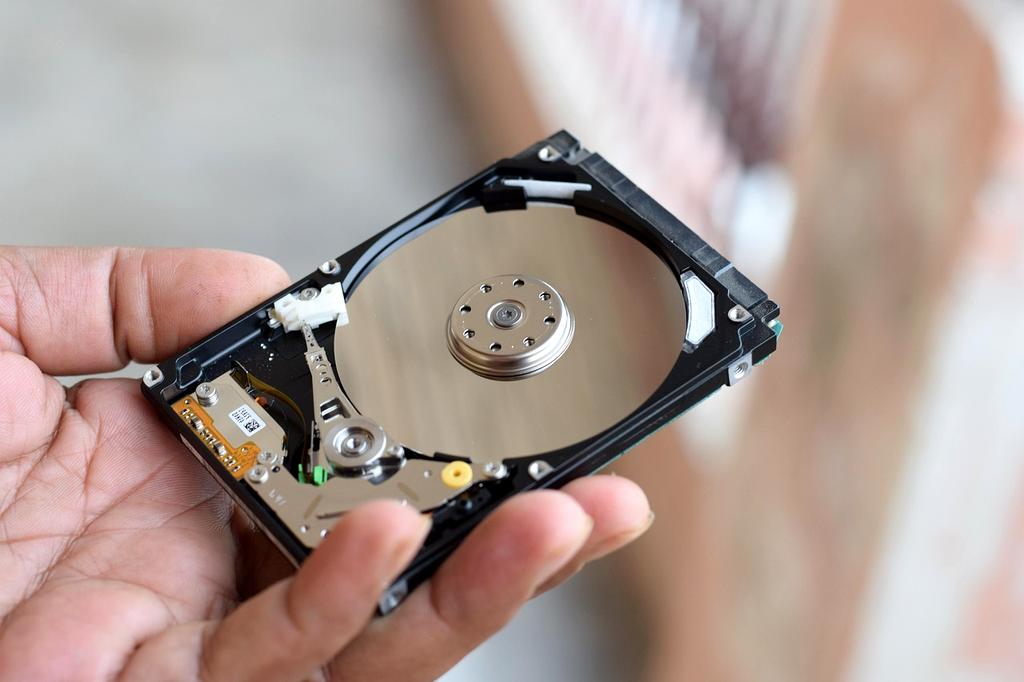 High Speed Data Lightning